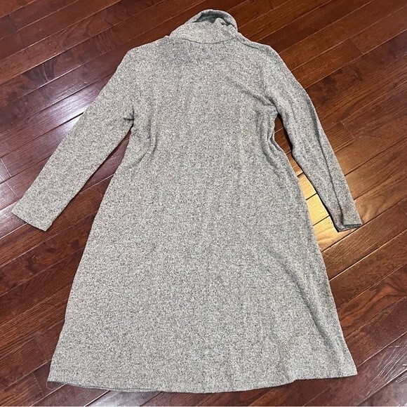 American Eagle long sleeve soft gray turtleneck dress size small - Picture 6 of 6